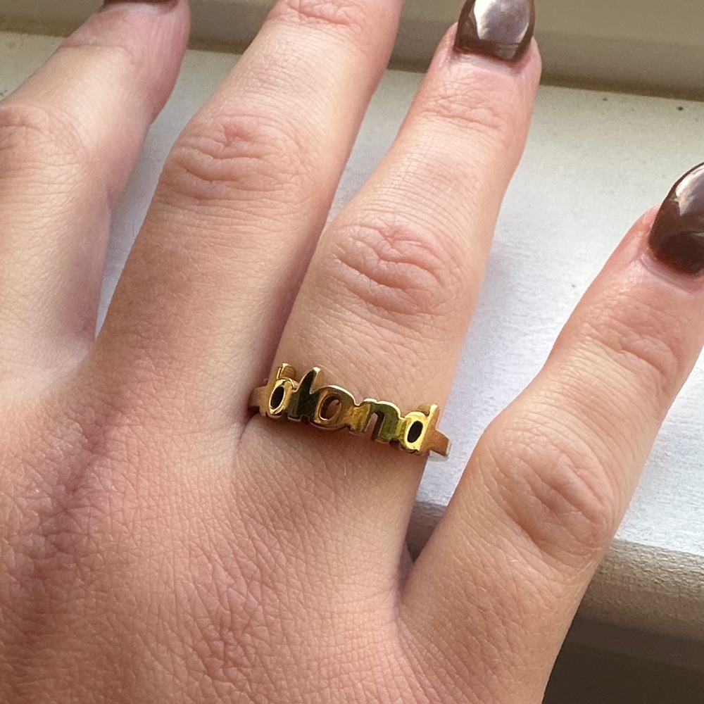 Frank Ocean, Gold-Tone Blond Ring